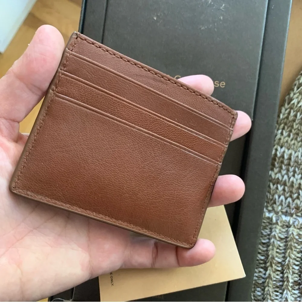 FRYE | NWT Gift Set Brown Marled Knit Beanie & Brown Leather Card Case Carrier